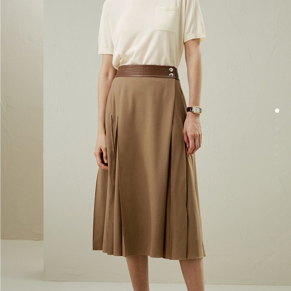 Merino Wool Wrap Midi Skirt - Picture 11 of 11